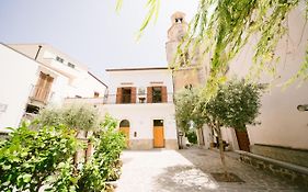 La Piazzetta Boutique Apartments